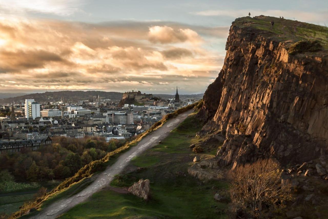 Charming Ground Floor Triple Room Edimburgo Exterior foto